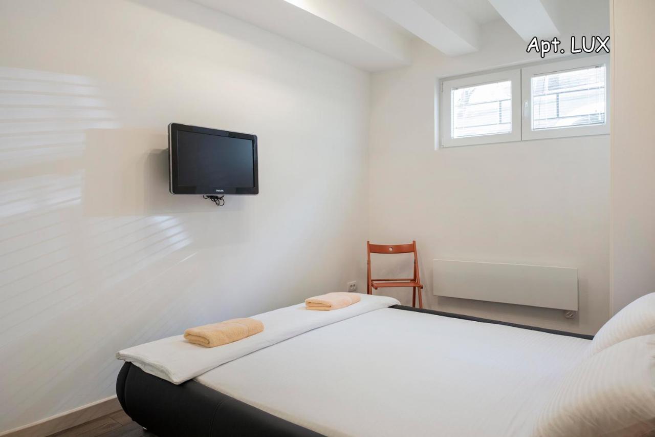 City Holliday Lux Belgrad Exterior foto